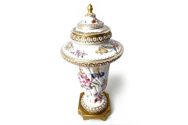 Grosse Meissen - Deckelvase